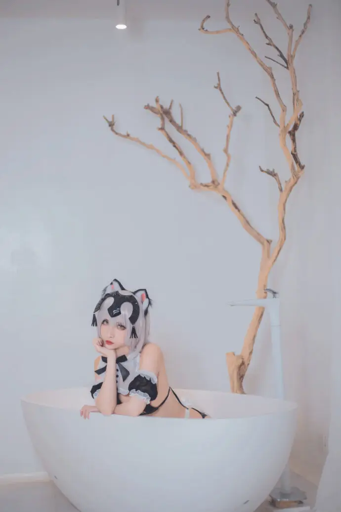人气coser凉凉子cosplayer套图高清全集 人气coser凉凉子cosplayer套图高清全集